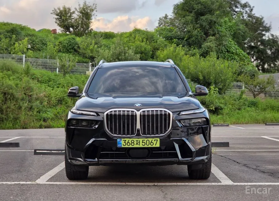 BMW X7