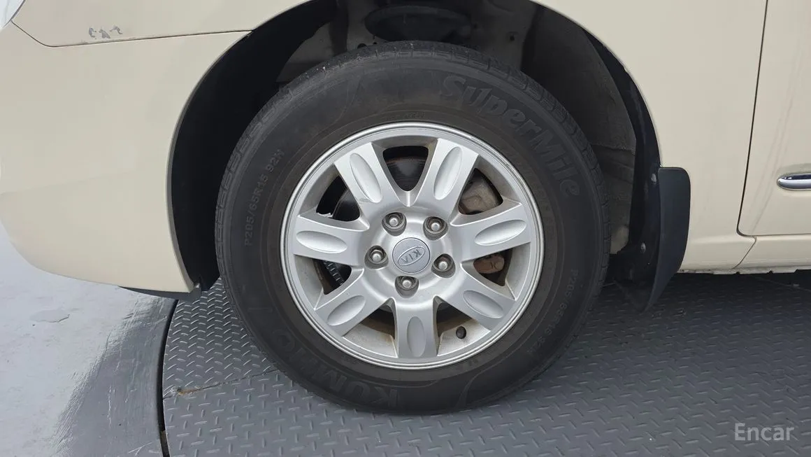 Kia Carens