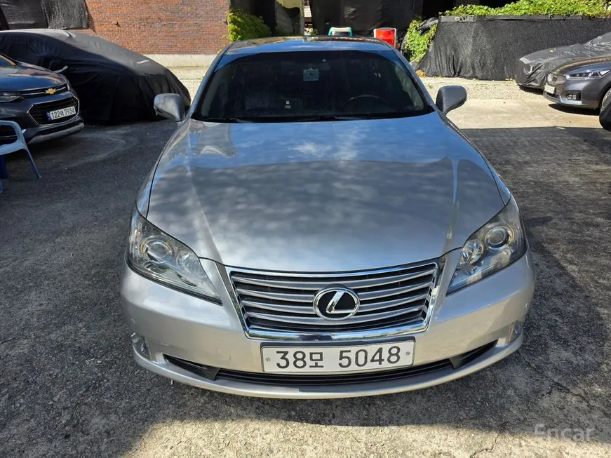 Lexus ES