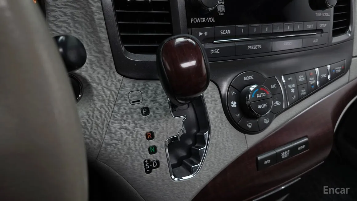Toyota Sienna