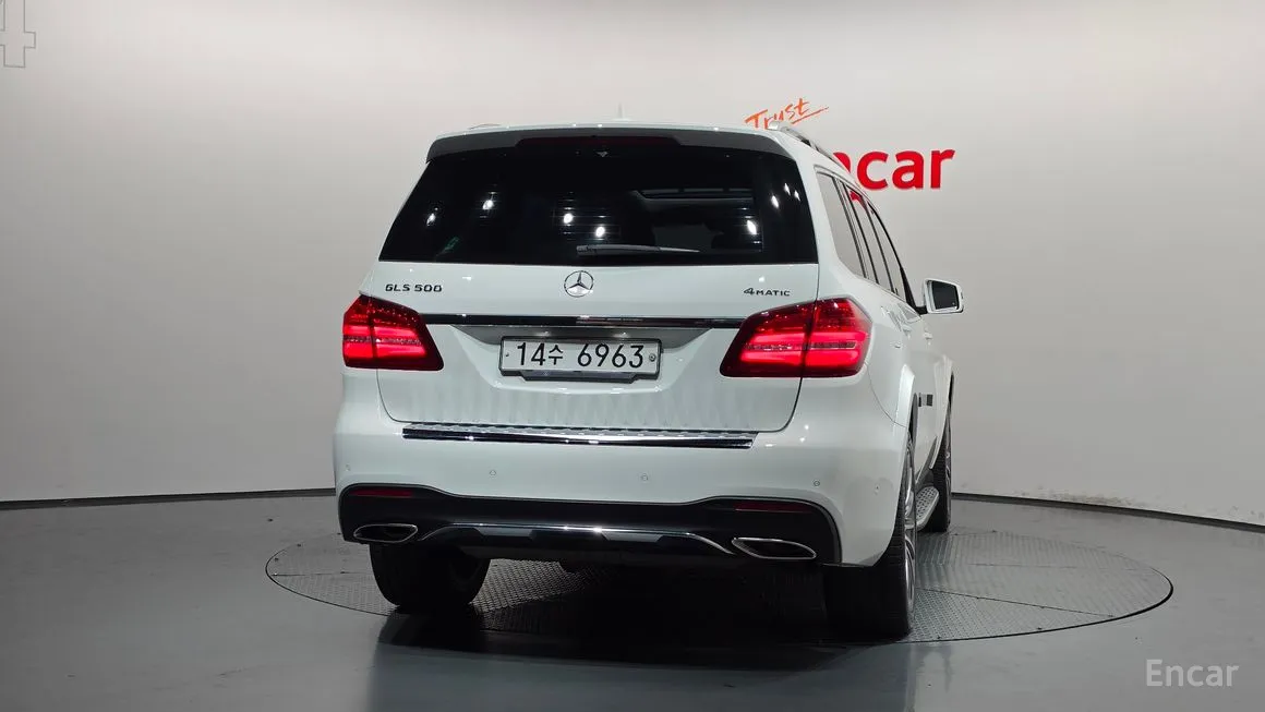 Mercedes-Benz GLS-Class