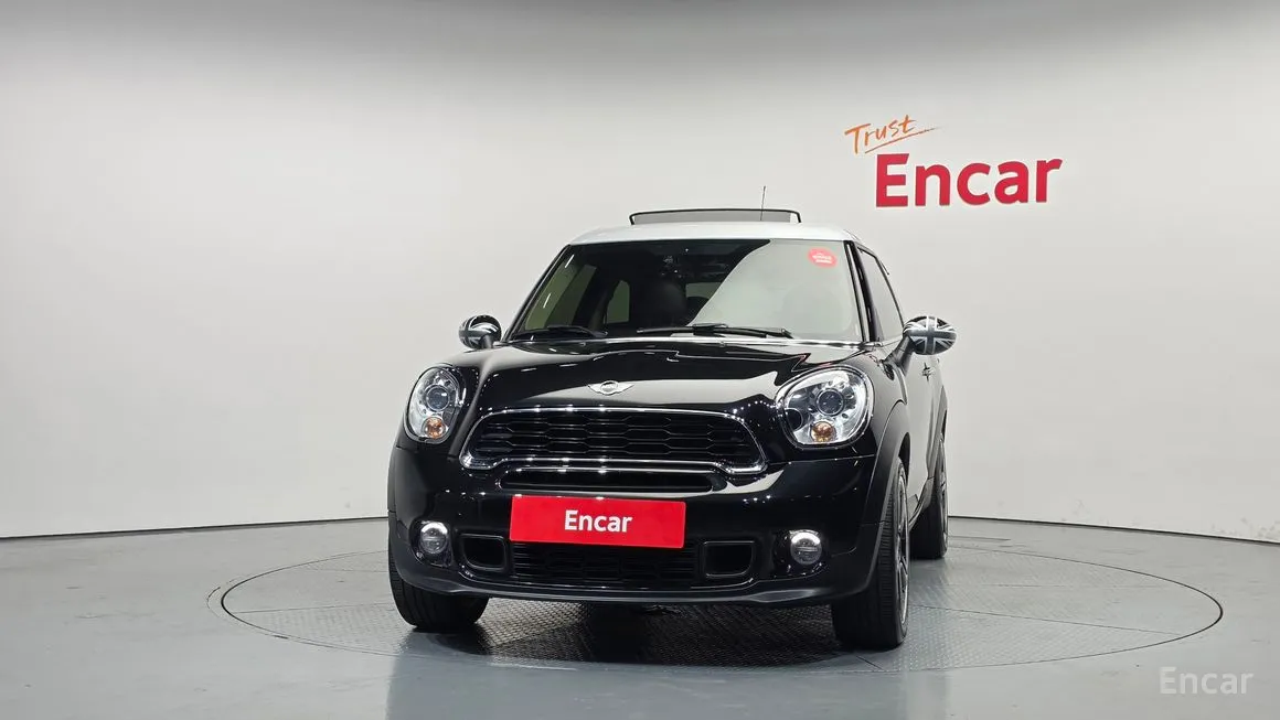 Mini Paceman