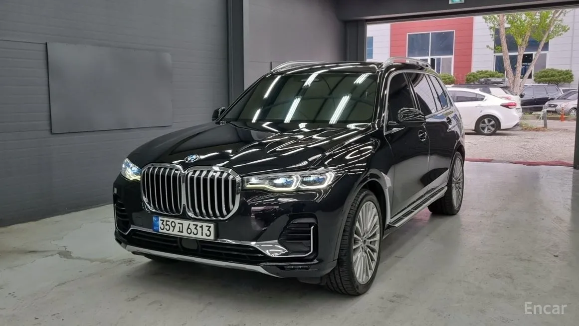 BMW X7