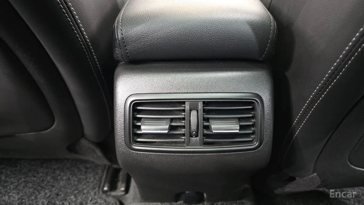 Renault SM6