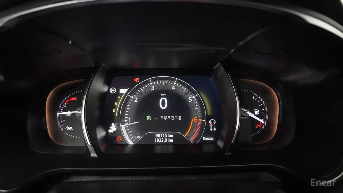 Renault SM6