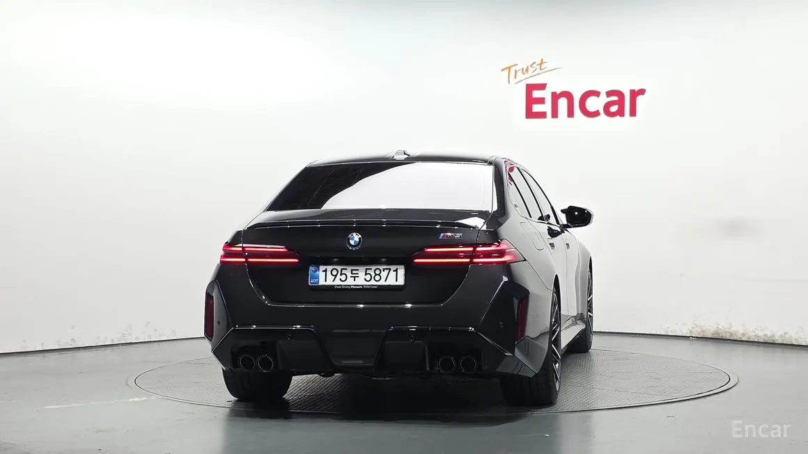 BMW M5