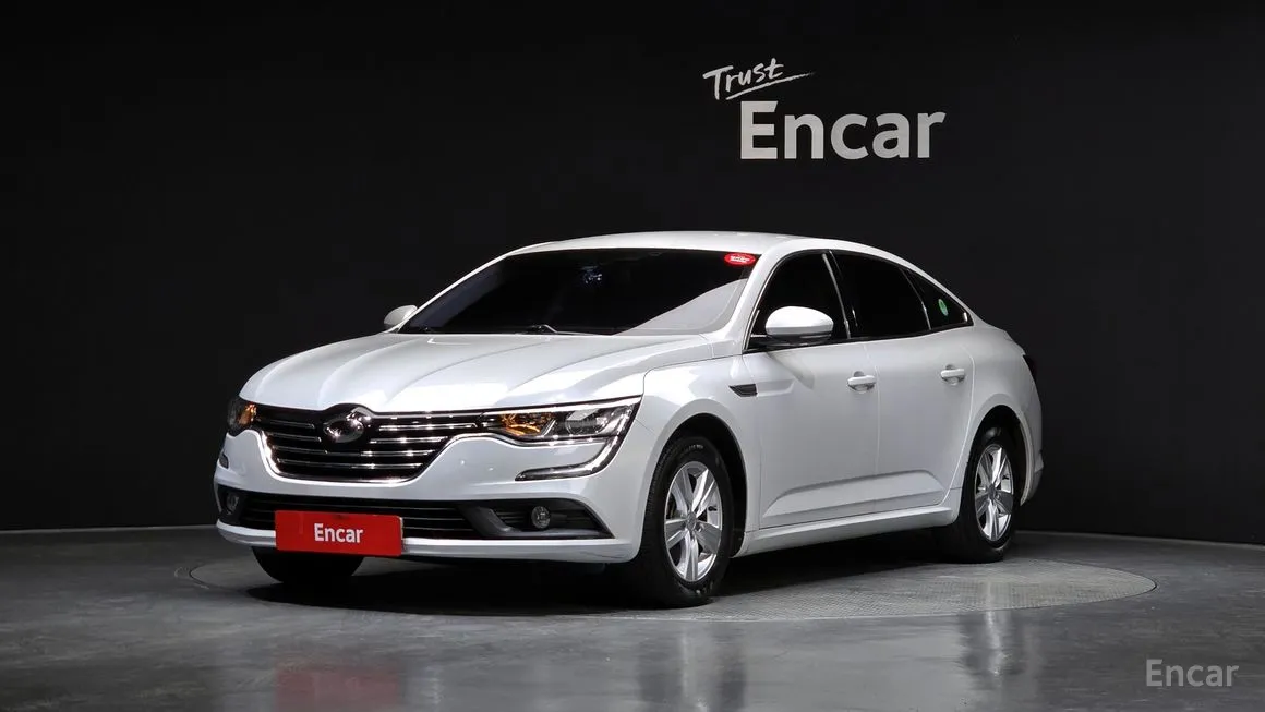 Renault SM6