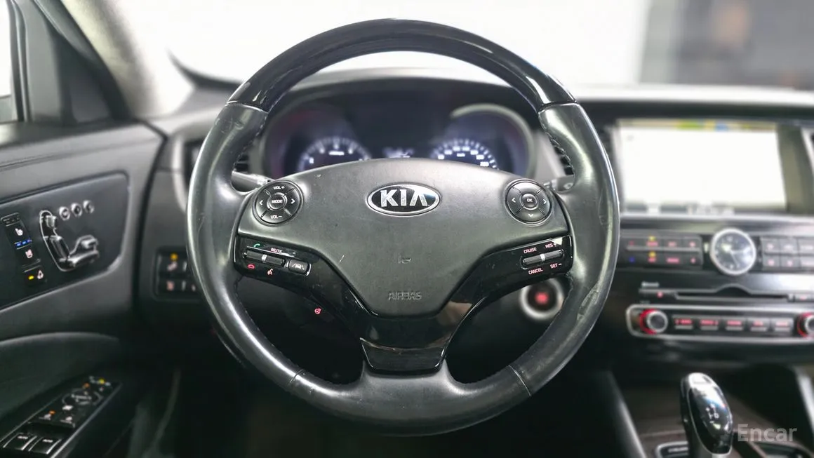 Kia K9