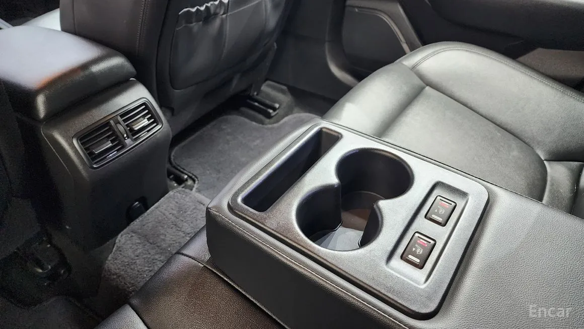 Renault SM6