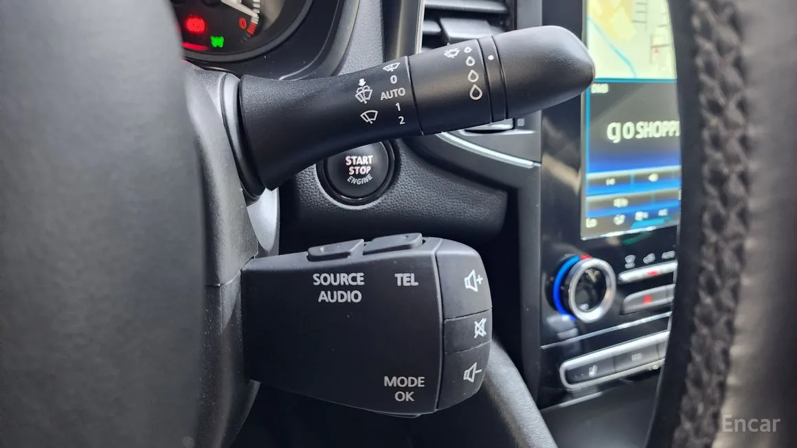 Renault SM6