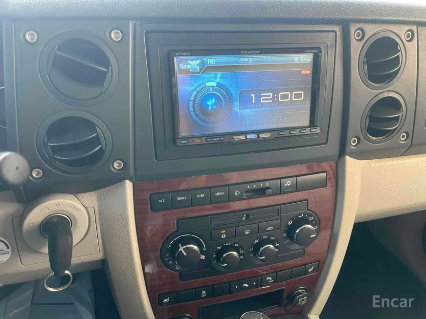 Jeep Commander