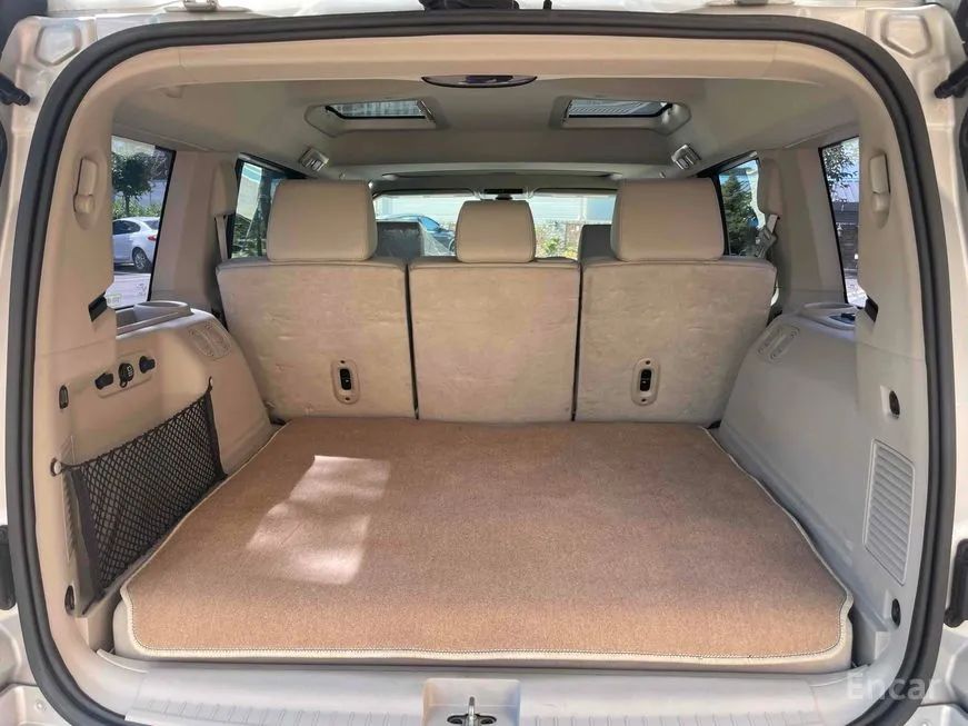 Jeep Commander