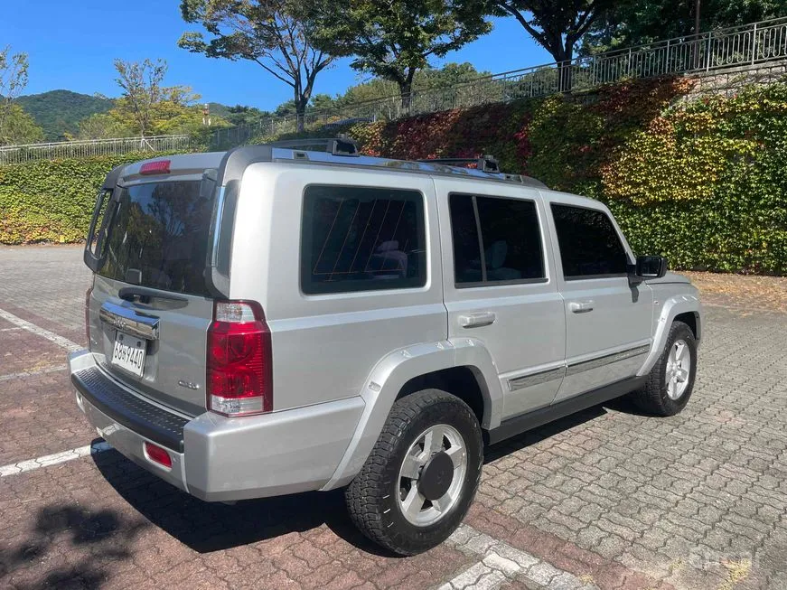 Jeep Commander