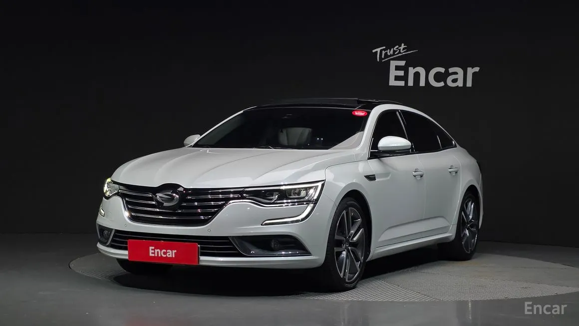Renault SM6
