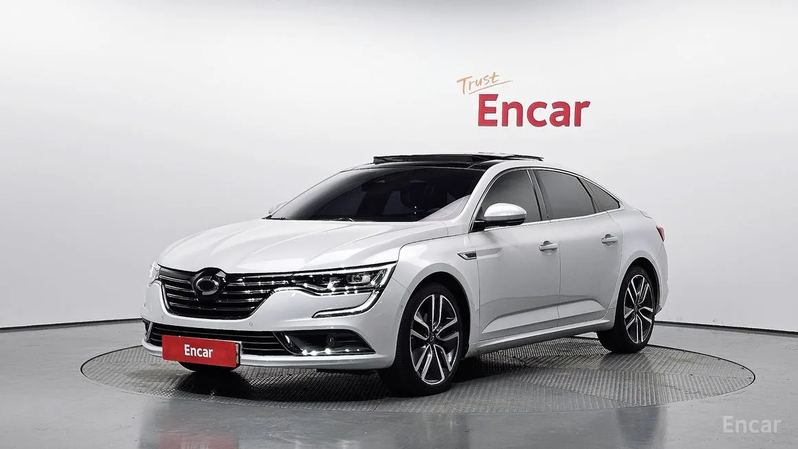 Renault SM6