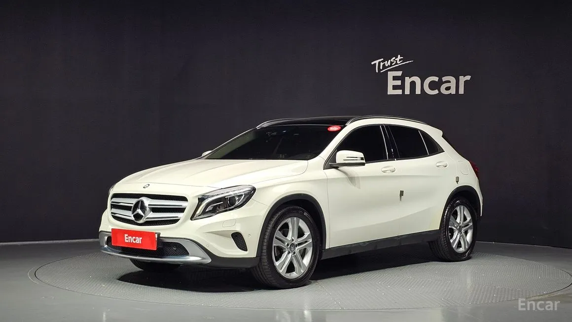 Mercedes-Benz GLA-Class