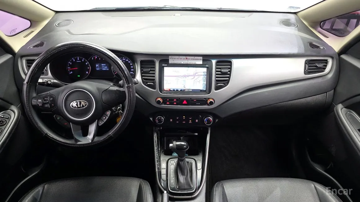 Kia Carens