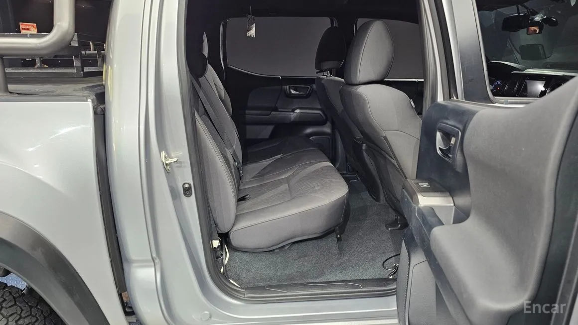 Toyota Tacoma