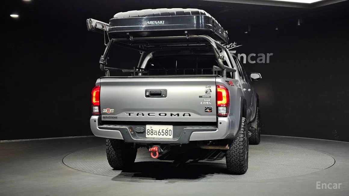 Toyota Tacoma