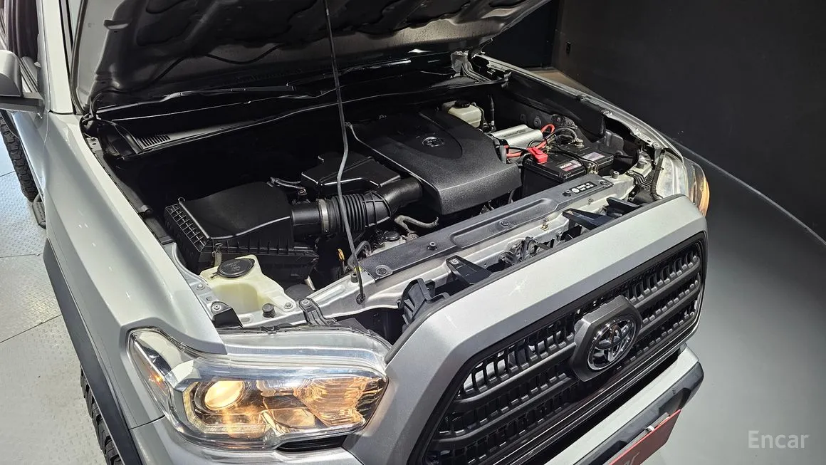 Toyota Tacoma