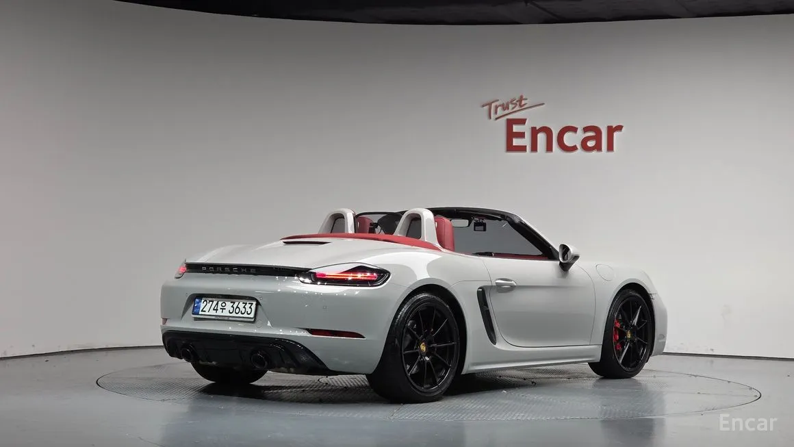 Porsche 718