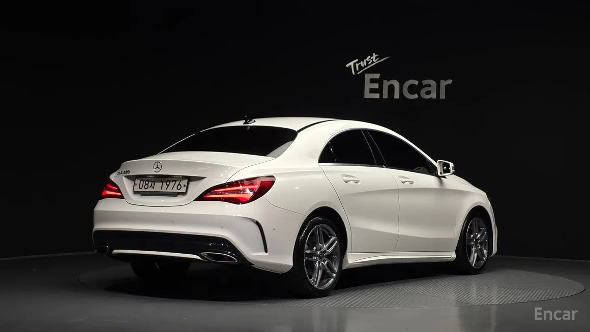 Mercedes-Benz CLA-Class