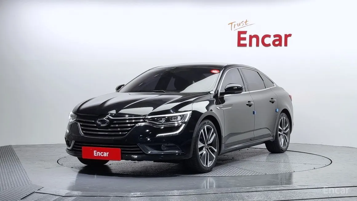 Renault SM6