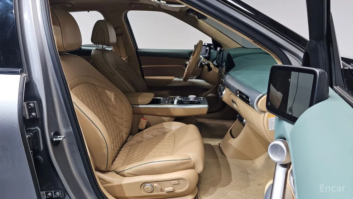Genesis GV60