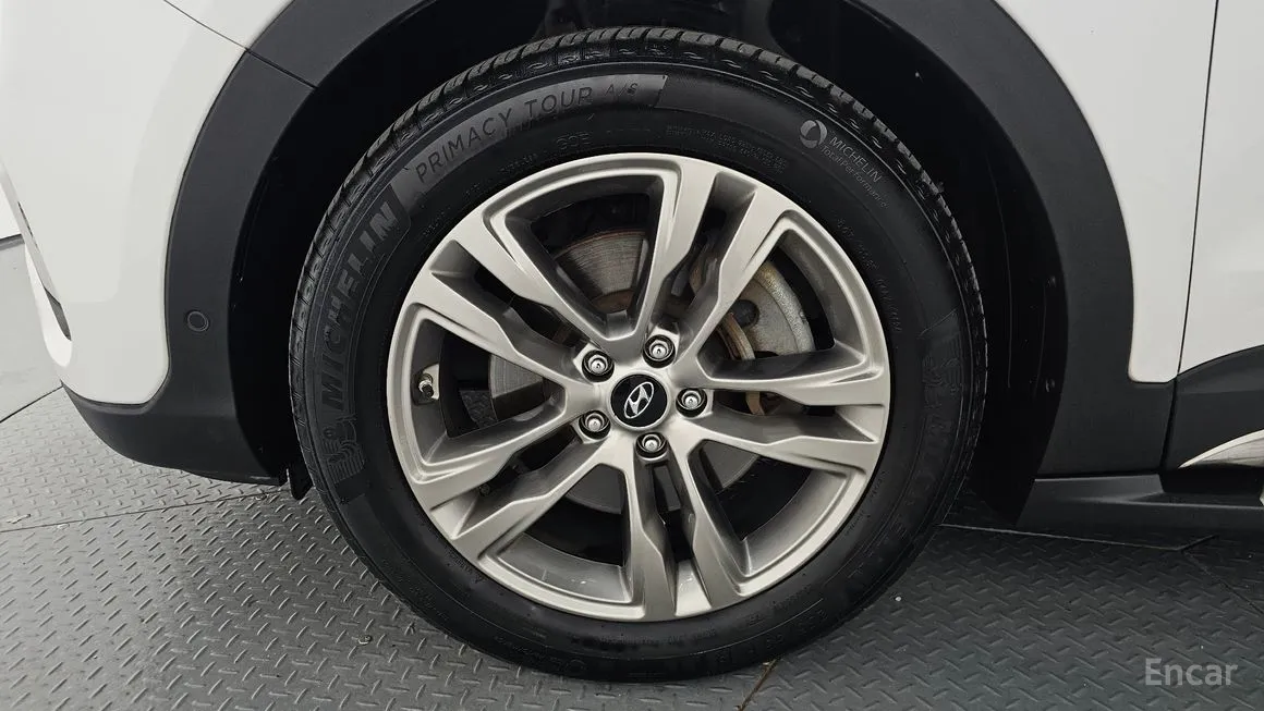Hyundai Maxcruz