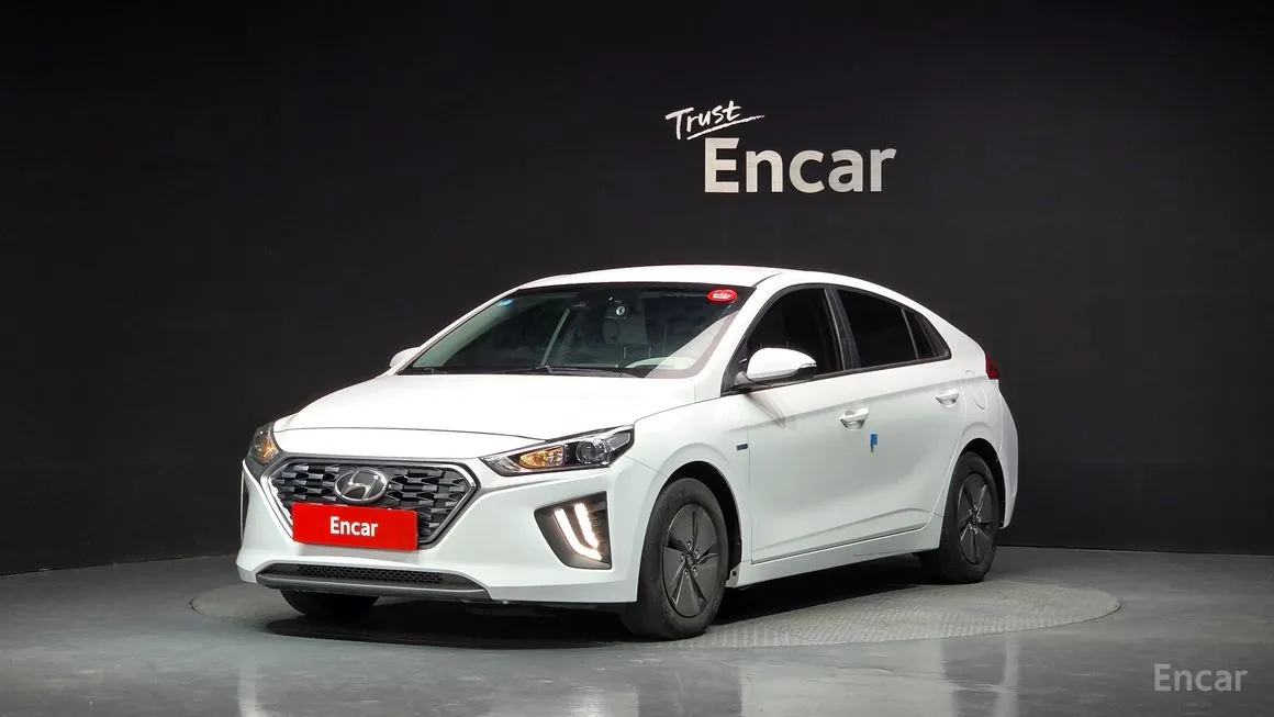 Hyundai Ioniq