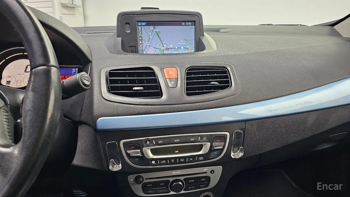 Renault SM3