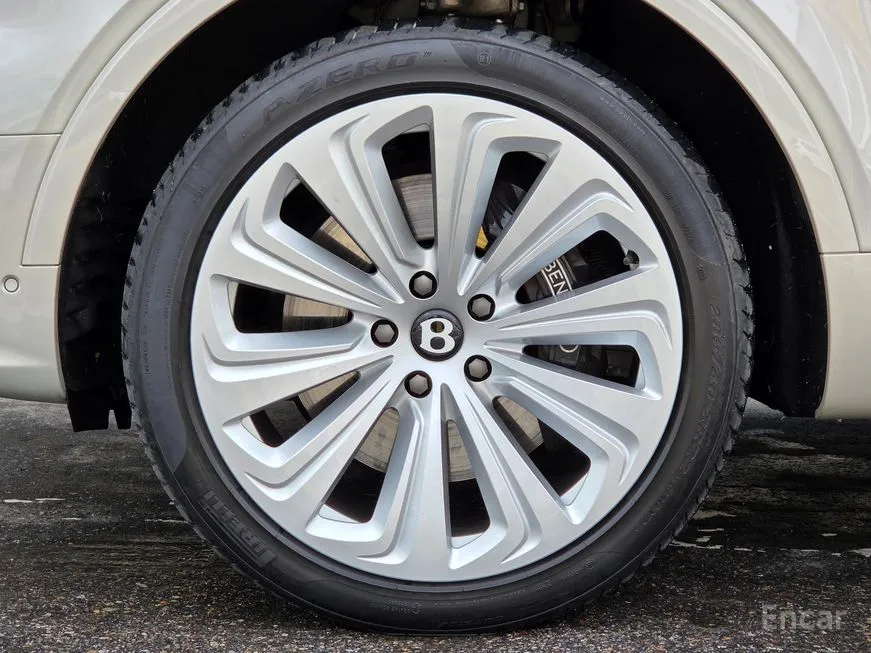 Bentley Bentayga