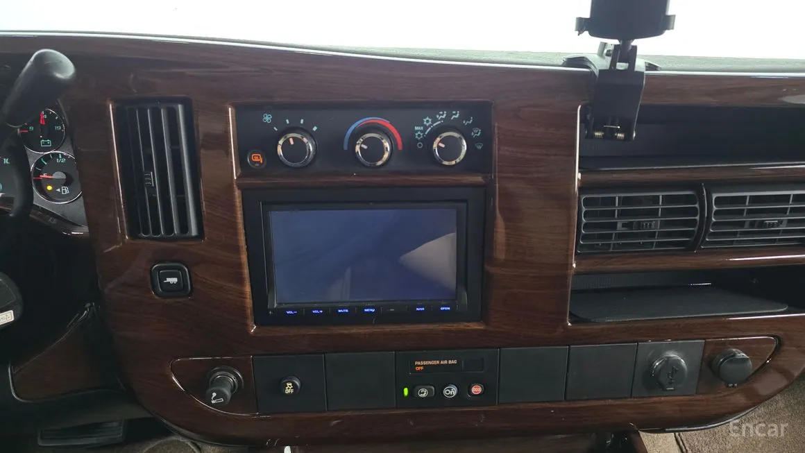 Chevrolet Express Van