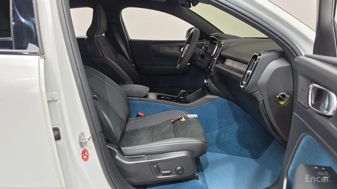 Volvo C40