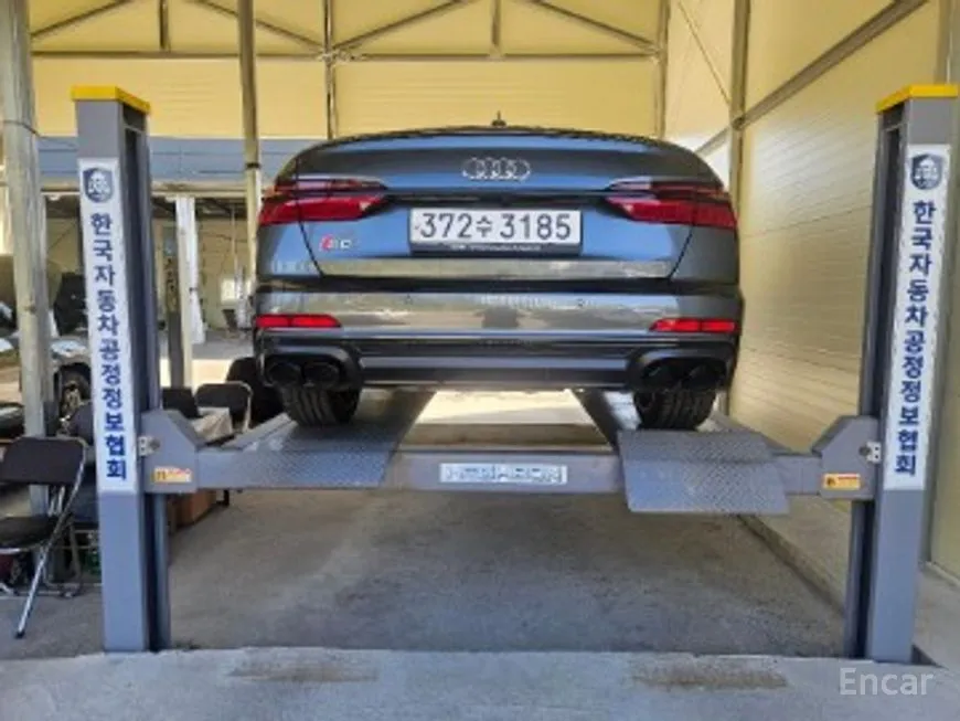 Audi S6