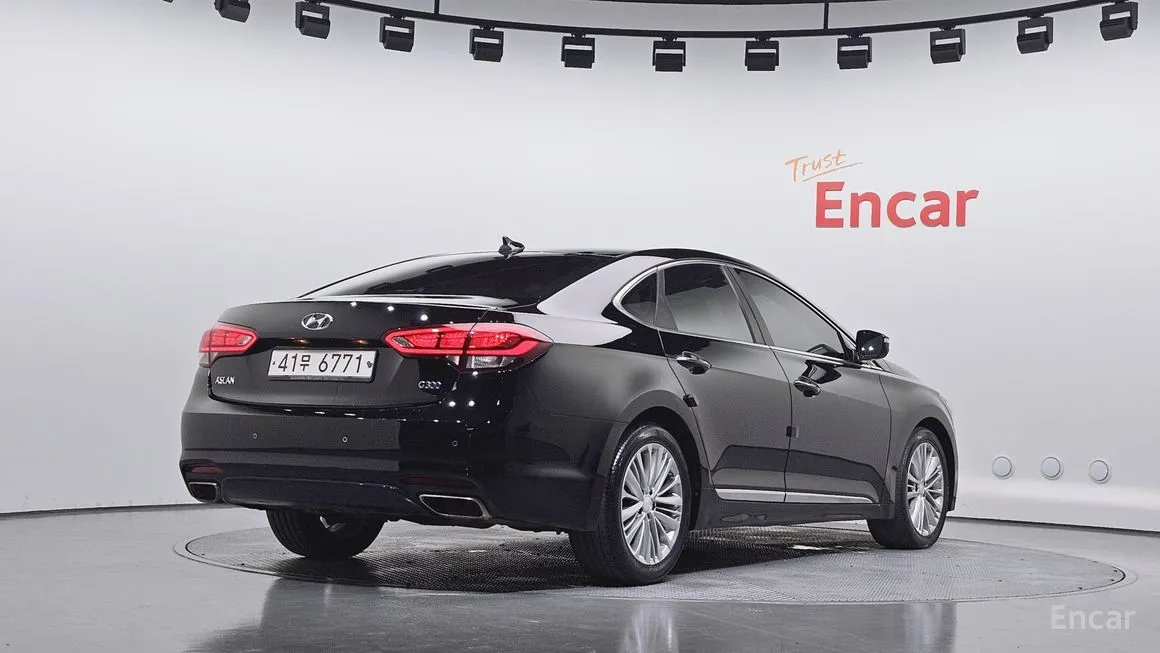 Hyundai Aslan