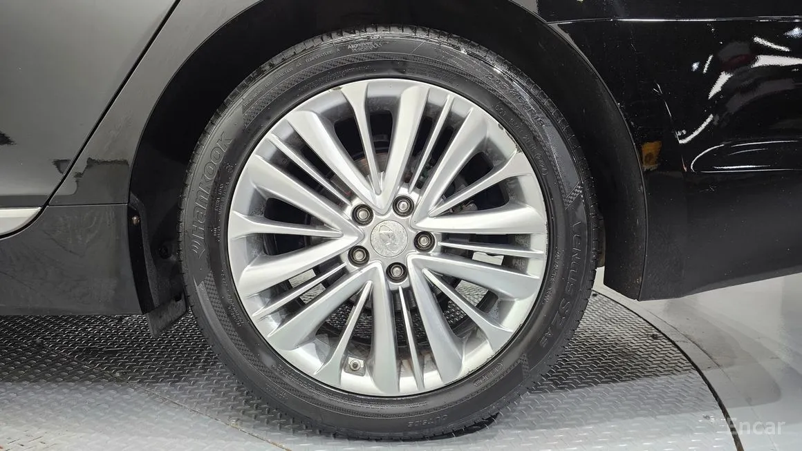 Hyundai Aslan