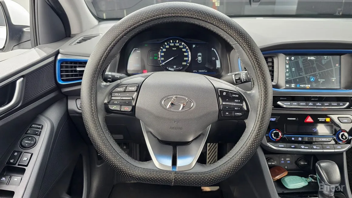 Hyundai Ioniq