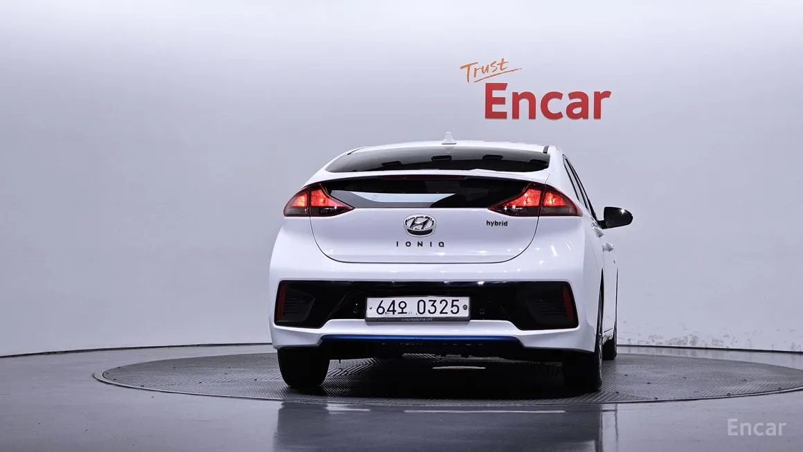 Hyundai Ioniq
