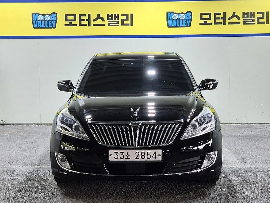 Hyundai Equus