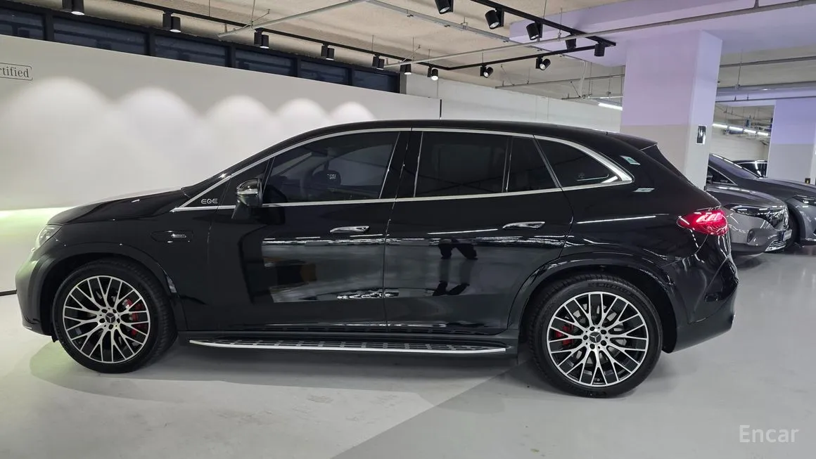Mercedes-Benz EQE