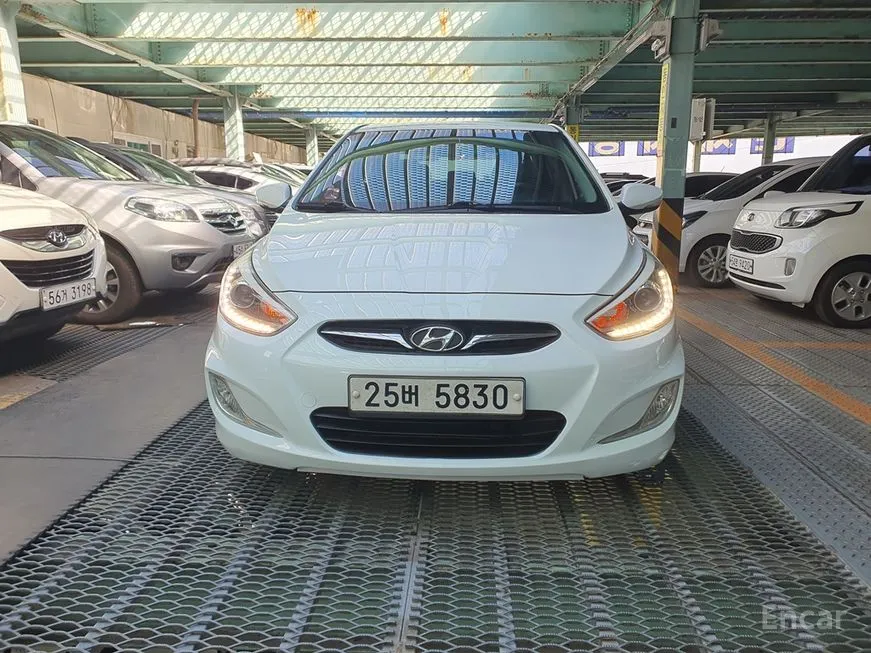 Hyundai Accent