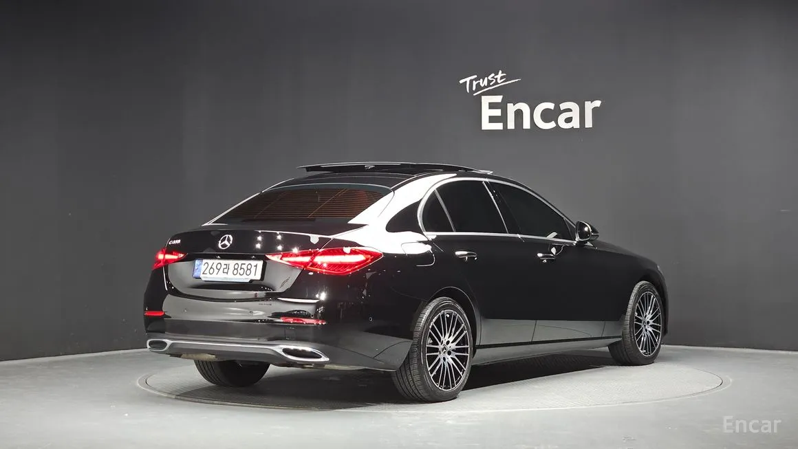 Mercedes-Benz C-Class