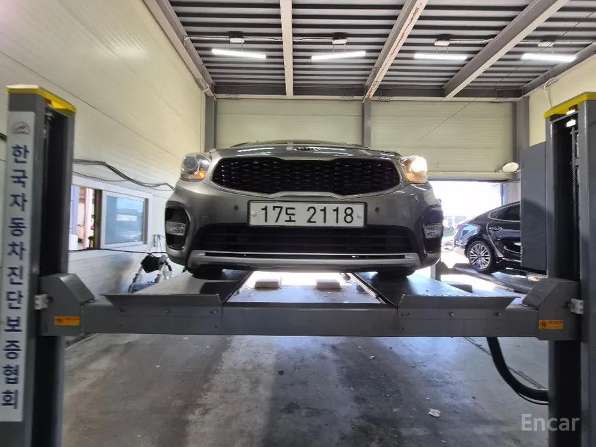 Kia Carens