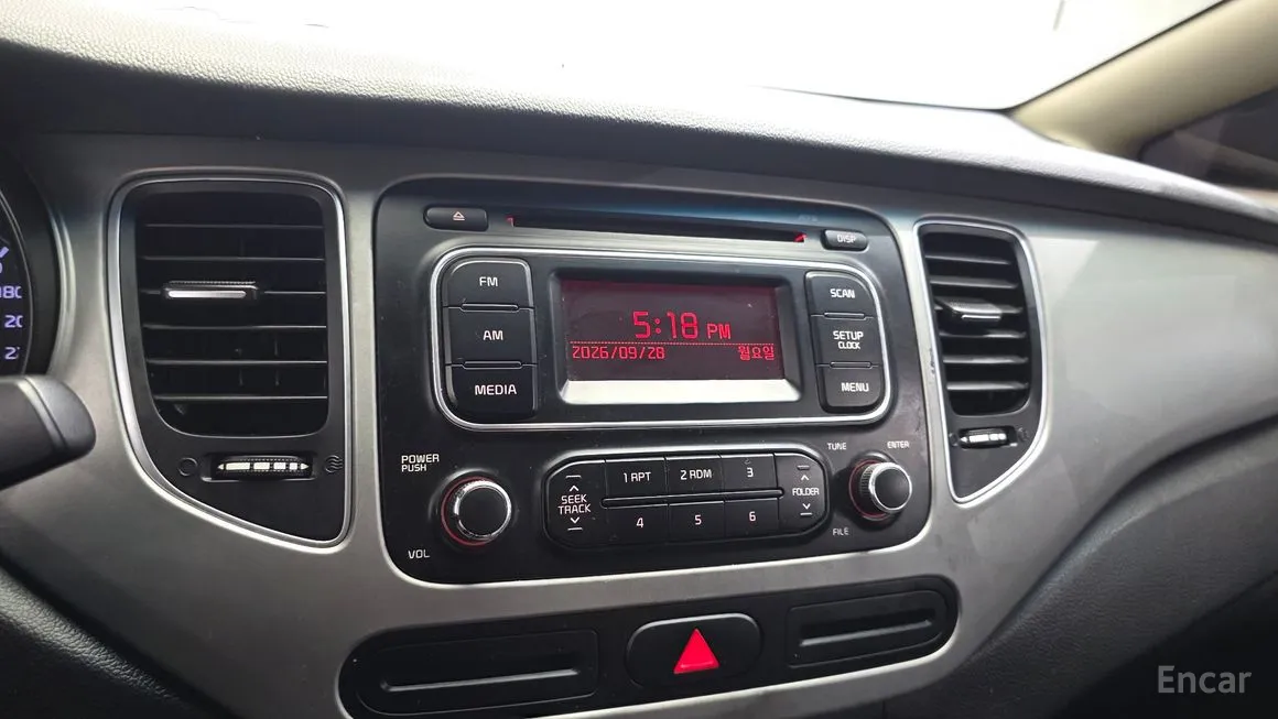 Kia Carens