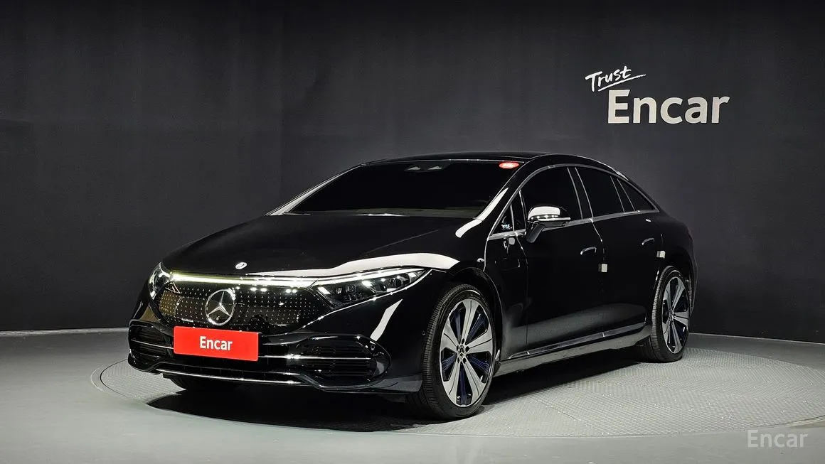 Mercedes-Benz EQS